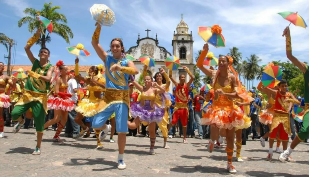 ornamentação de carnaval de rua